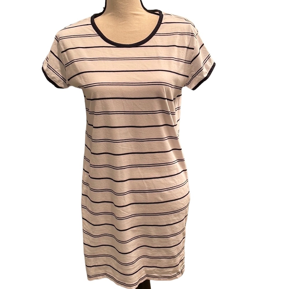 Rhythm. striped short sleeve tunic dress. Size small. Black/white